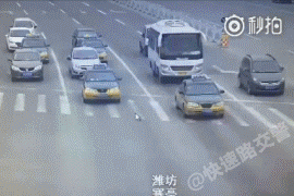 中国警方在线：闯红灯这件事，闯好了比别人快一秒，闯不好比别人快-图5